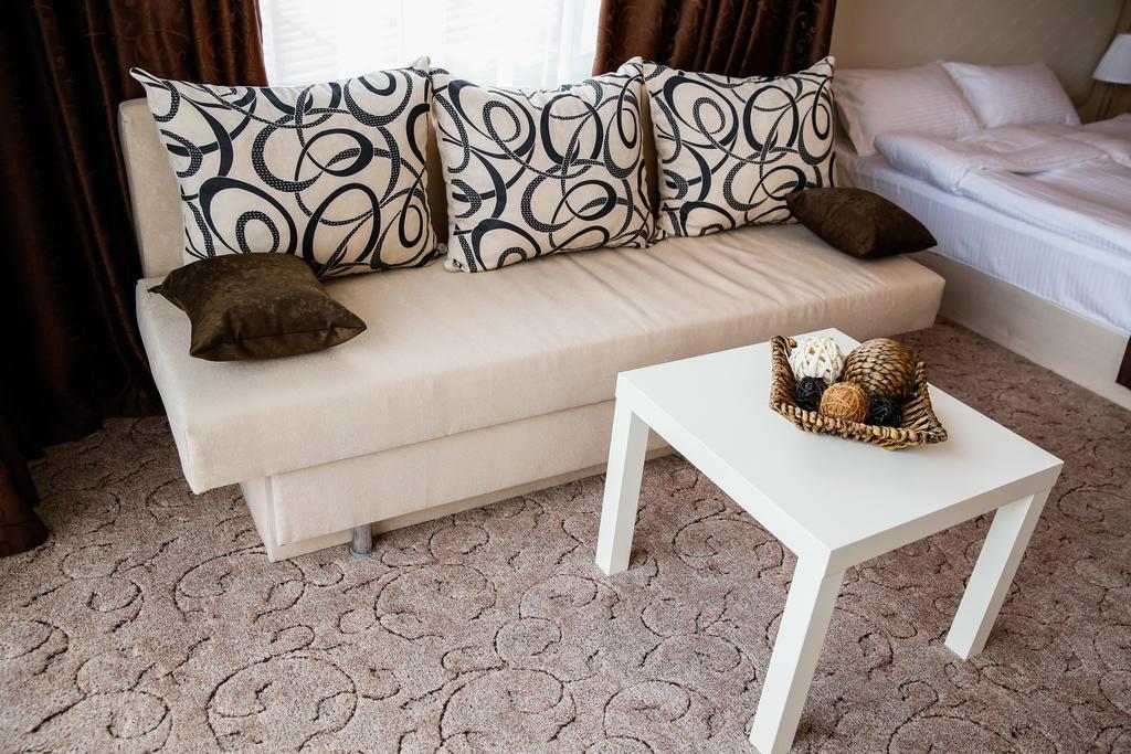 Einstein House & Spa Marchevo Phòng bức ảnh